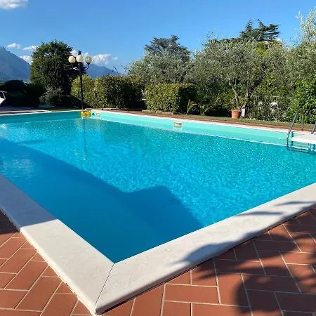 Flowers & Garden Con Vista * Manerba del Garda