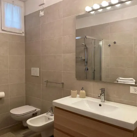 Flowers & Garden Con Vista Appartement *